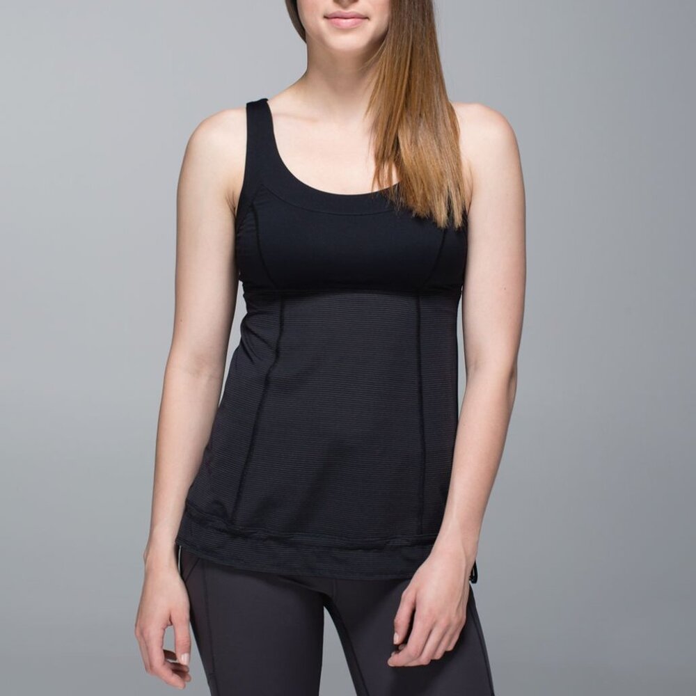 Lululemon Run: Ta Ta Topper Black